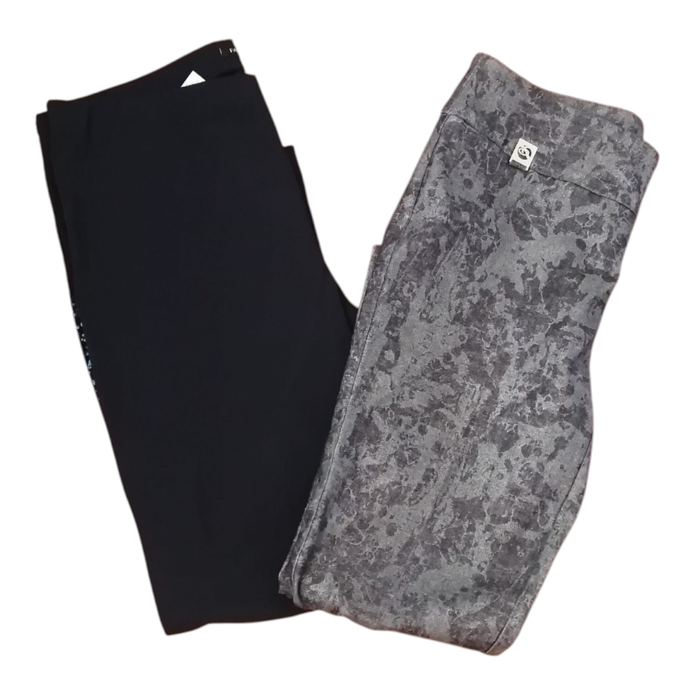 2 capri pants Gray and Blue for 15$